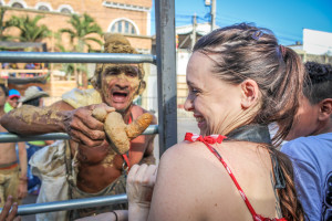 Performers often ask for tips at Carnaval de Barranquilla