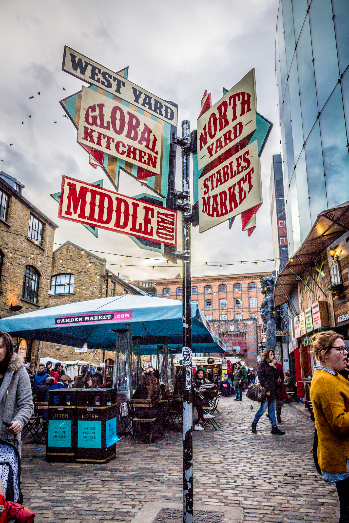 Foto Camden Market: My Favorite Day Out in London - The Sweetest Way