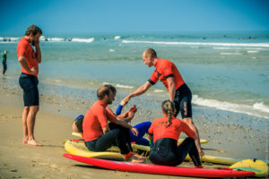 Learning to surf with UCPA Lacanau in France